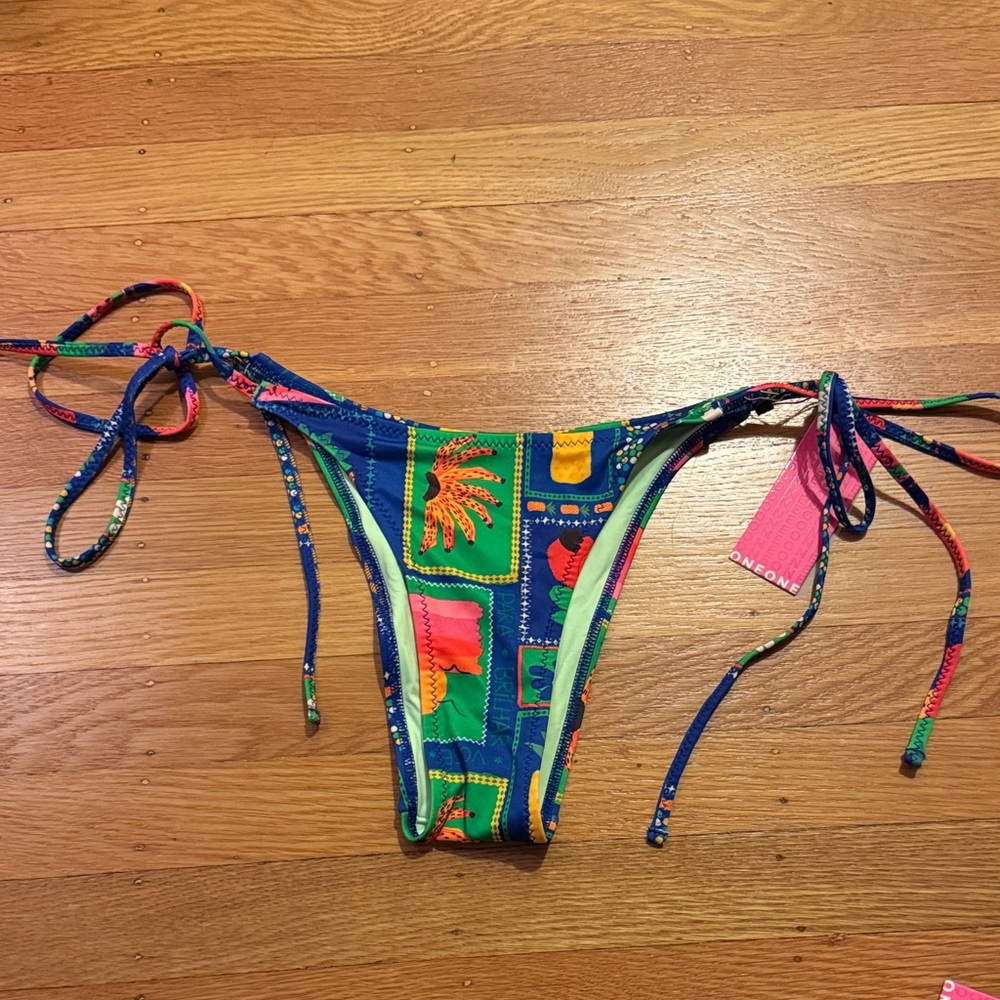 Oneone Colorful Patterned Bikini Bottom